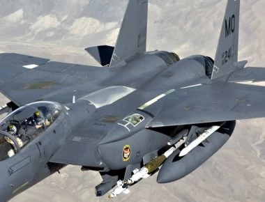F-15: Το μαχητικό που χαρίζει την αεροπορική κυριαρχία (βίντεο)
